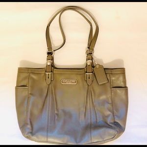 Coach F16565 Gallery Soft Leather Shoulder Bag